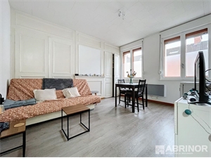 t2 à la vente -   59000  LILLE, surface 39 m2 vente t2 - UBI440581337